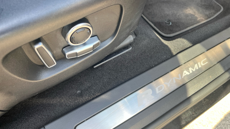 Land Rover Range Rover Evoque 2.0 D165 R-Dynamic S 5dr 2WD Diesel Hatchback